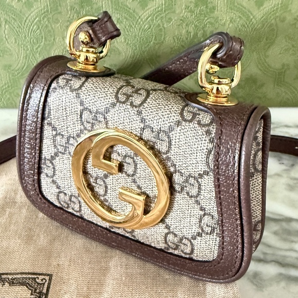 GUCCI GG Supreme Monogram Textured Calfskin Blondie Card Case Wallet w/strap - Picture 1 of 9